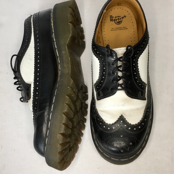 dr martens 3898
